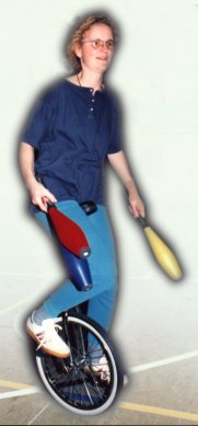 flottweg-einrad-jonglage